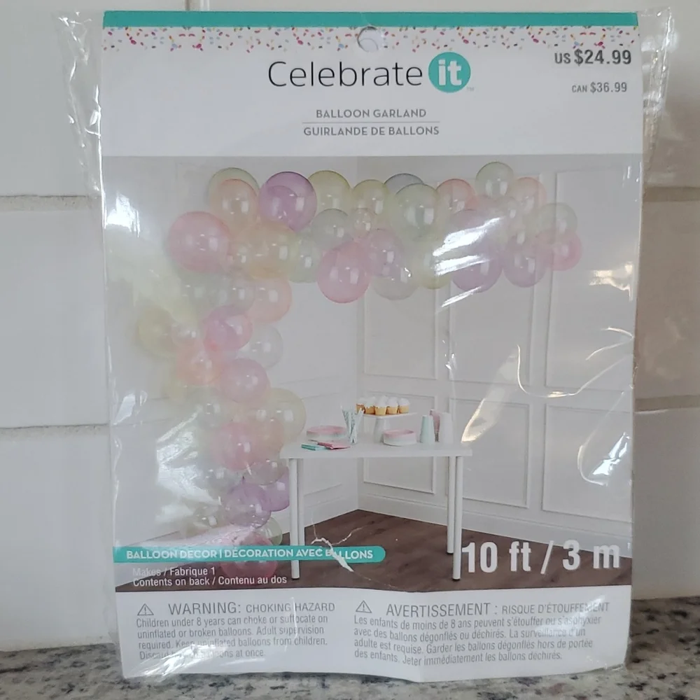 CELEBRATE IT BALLOON GARLAND
